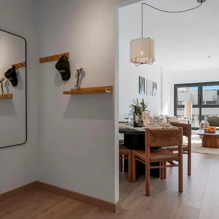 아파트 Casa Luca - Luxury Penthouse 에스테포나