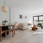 Casa Luca - Luxury Penthouse Apartment *